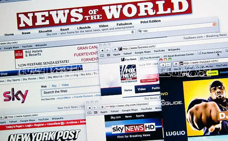 EON体育4登录百度智能门户2024 年新闻趋势：新奇互动体验